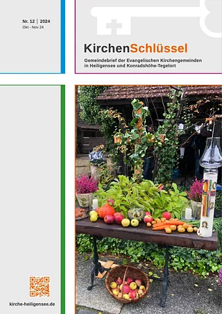 Erntedank mit Obst, Gemüse, Kreuz; Kirchenbrief-Titel.